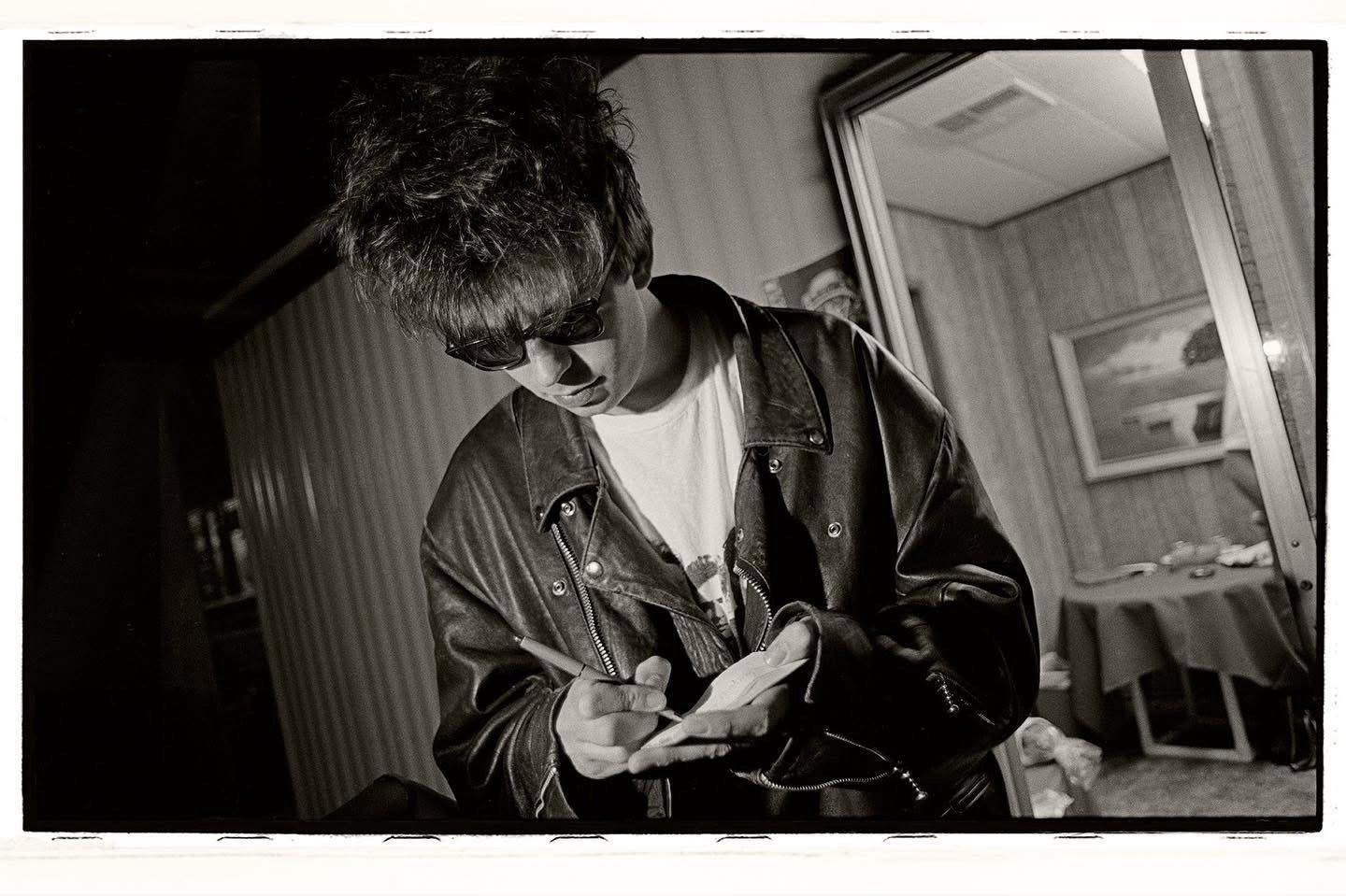 Official Echo & The Bunnymen Vintage Grey Album T-Shirt